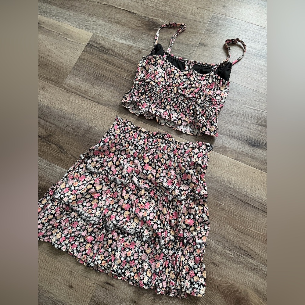 wild fable Floral Smocked Crop Top & Skirt Set - Picture 7 of 7